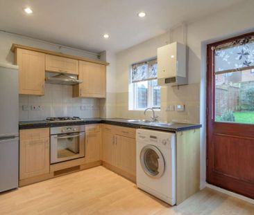 Price £1,175 pcm - Available 16/12/2025 - Unfurnished - Photo 3