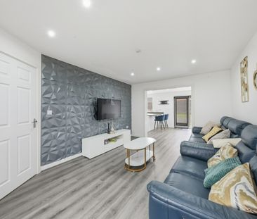 4 Bed Detached House, Owens Road, CV6 - Photo 2