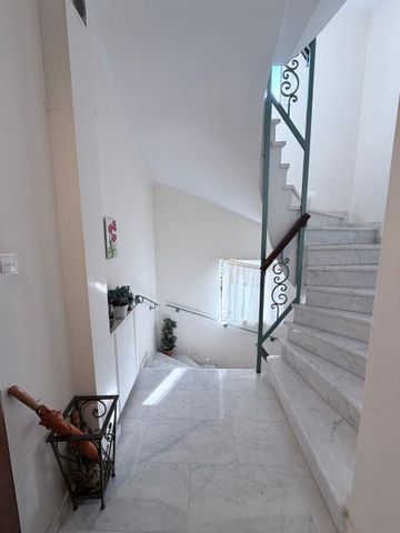 Διαμέρισμα για ενοικίαση Άνω Γλυφάδα (Γλυφάδα) - Φωτογραφία 4