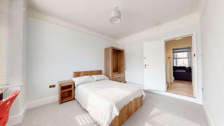 Carholme Road, - Bed, LN1 - Photo 4