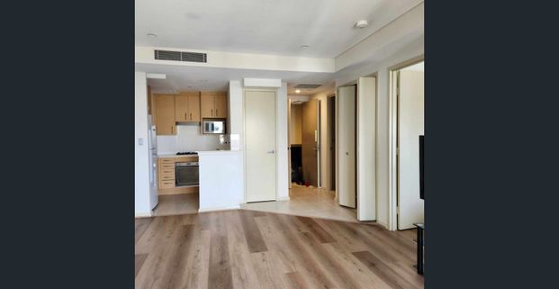 Modern and Spacious Furnished 1 Bedroom Apartment is Available Now - Photo 1