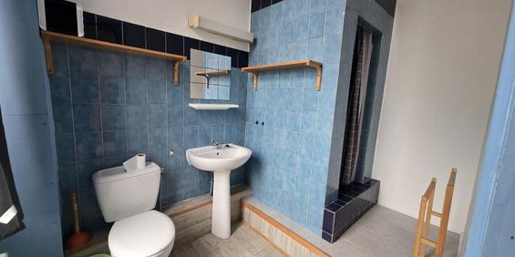 Appartement à Louer à LILLE 570 € - Photo 3