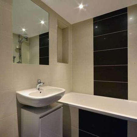 Chiswick High Road, Gunnersbury, W4 - Photo 4