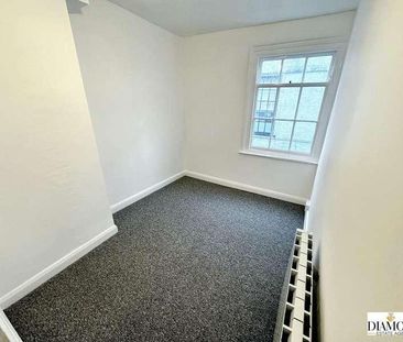 Fore Street, Cullompton, EX15 - Photo 3