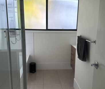 6/16-18 Turpin Road, Labrador, QLD, 4215 - Photo 3