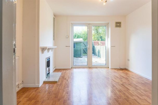 2 bedroom terraced house to rent - Photo 1