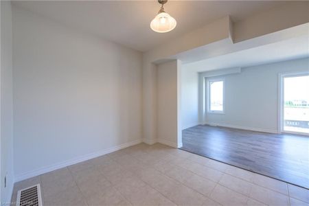 For Lease - 341 KENNINGTON Way, London South, Ontario - Photo 5