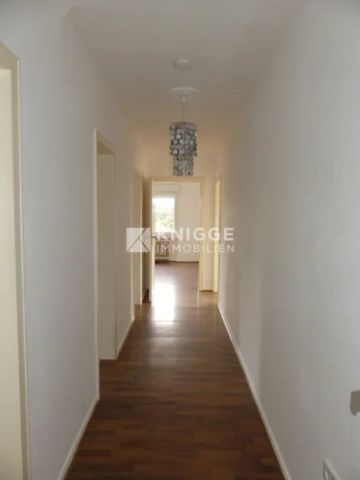 + 3152 - Gut geschnittene 3-Zimmerwohnung mit Balkon und Aufzug in Wipperfürth + - Photo 5