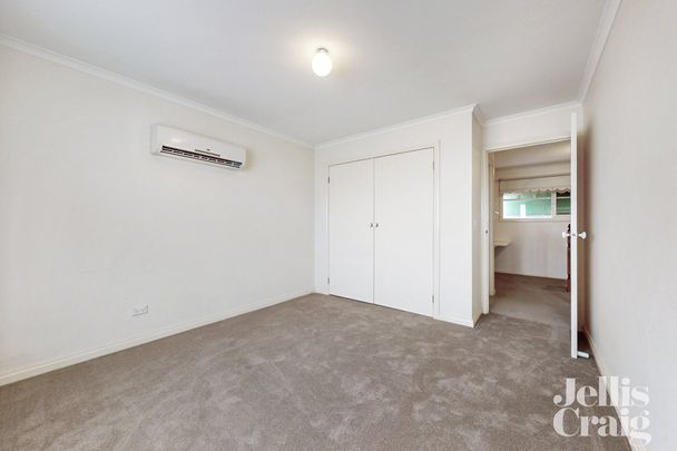 210 Napier Street, Essendon - Photo 1