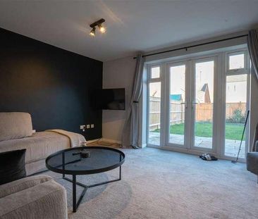 Griffin Lane, Solihull, B90 - Photo 3