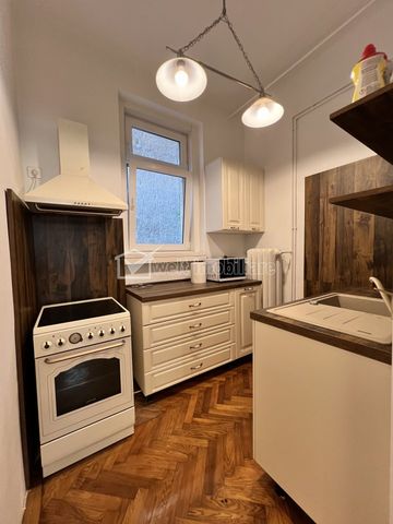 Bel appartement une chambre, salon, 2 SDB, centre ville Muzeului - Photo 3