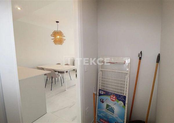 Torrevieja, Cala del Moro, Alicante, Valencian Community 03184