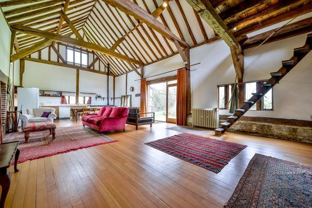 4 bedroom barn to rent - Photo 1