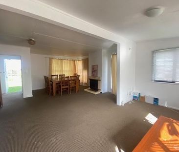 Mt Wellington 4 bedroom 2 bathroom - Photo 1