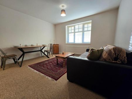 2 bedroom apartment to rent - Photo 3