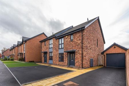 3 bedroom semi-detached house to rent - Photo 2