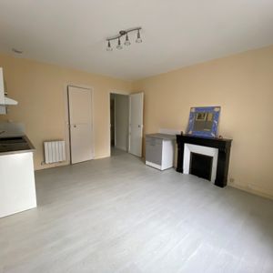 Location Appartement 2 pièces 39m² CHATEAUBRIANT 44110 - Photo 2