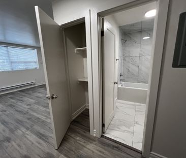 For Lease - 1987 Lawrence Avenue Unit# 1, Toronto, Ontario - Photo 3