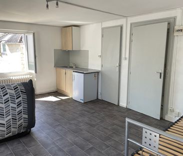 Location Appartement 1 pièce 25m² POITIERS 86000 - Photo 2