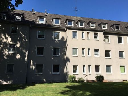 *** Gemütliche Single-Wohnung im Dachgeschoss! *** - Photo 4