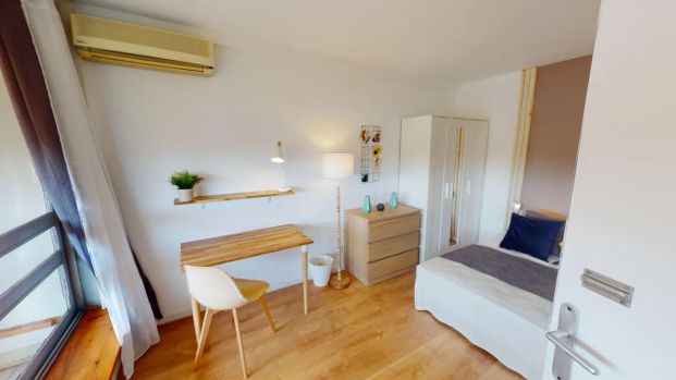 53 Rue du Faubourg Saint-Jaumes 53, Montpellier - Photo 1