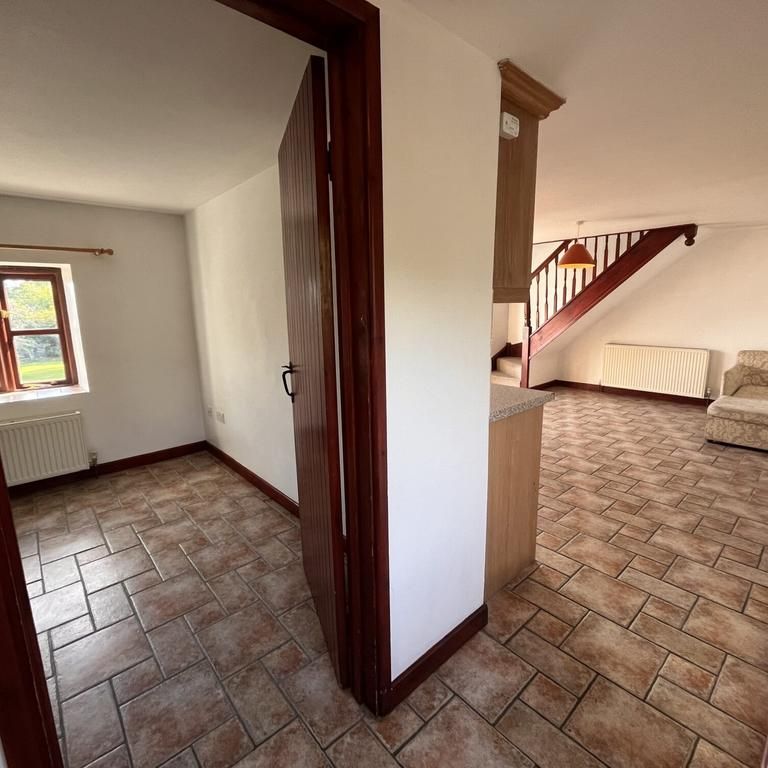 2 bedroom barn conversion to rent - Photo 1