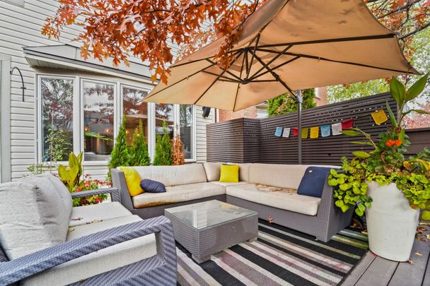 For Lease - 37 Winners Circle, Toronto, Ontario - Photo 1