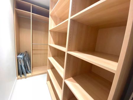 MAISON INDIVIDUELLE DE 6 PIECES A LOUER MEUBLÉE A PLAISIR - LES GATINES - Photo 3