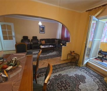 De inchiriat:Apartament cu 4 camere in zona Lucian Blaga - Fotografie 5