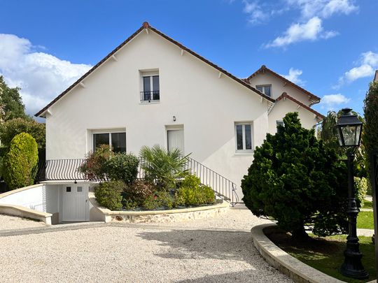 Location appartement 4 pièces, 63.80m², Dourdan - Photo 1