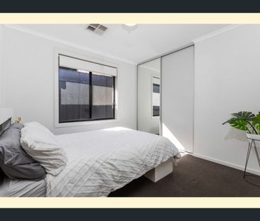 18B Rowe Street, Para Hills, SA 5096 - Photo 2