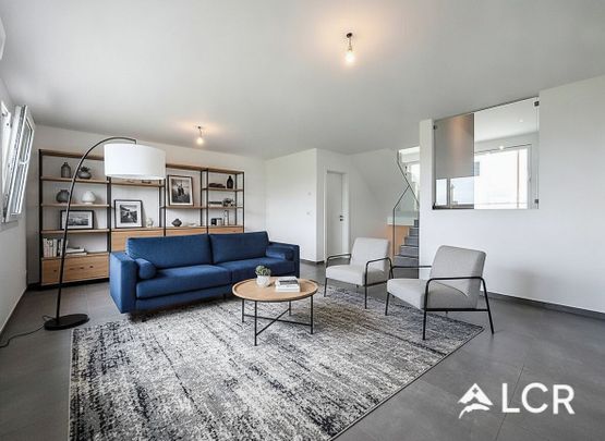 Magnifique appartement de 5.5P / 4 CHB / 2 SDB / 1 balcon / 1 Jardin /2 places de parc - Photo 1