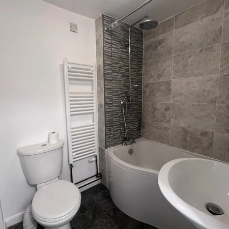 Stonegate Street - Photo 3