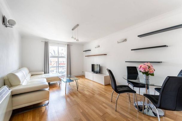 1 bedroom flat to rent - Photo 1