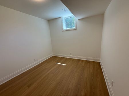 For Lease - 606 Abana Road Unit# Lower, Mississauga, Ontario - Photo 3