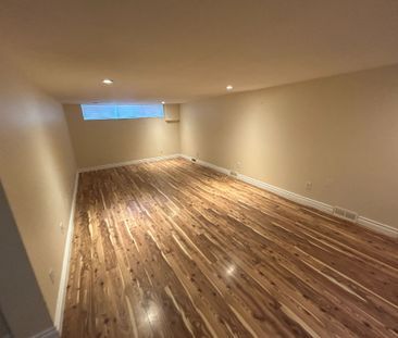 For Lease - 24 Stoddart Drive Unit# Lower, Aurora, Ontario - Photo 4