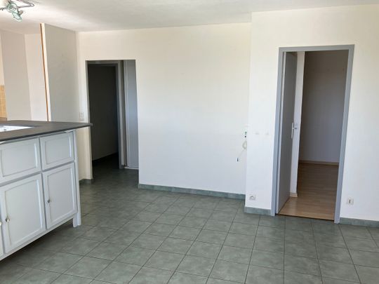 Location Appartement 2 pièces 57m² NARBONNE 11100 - Photo 1