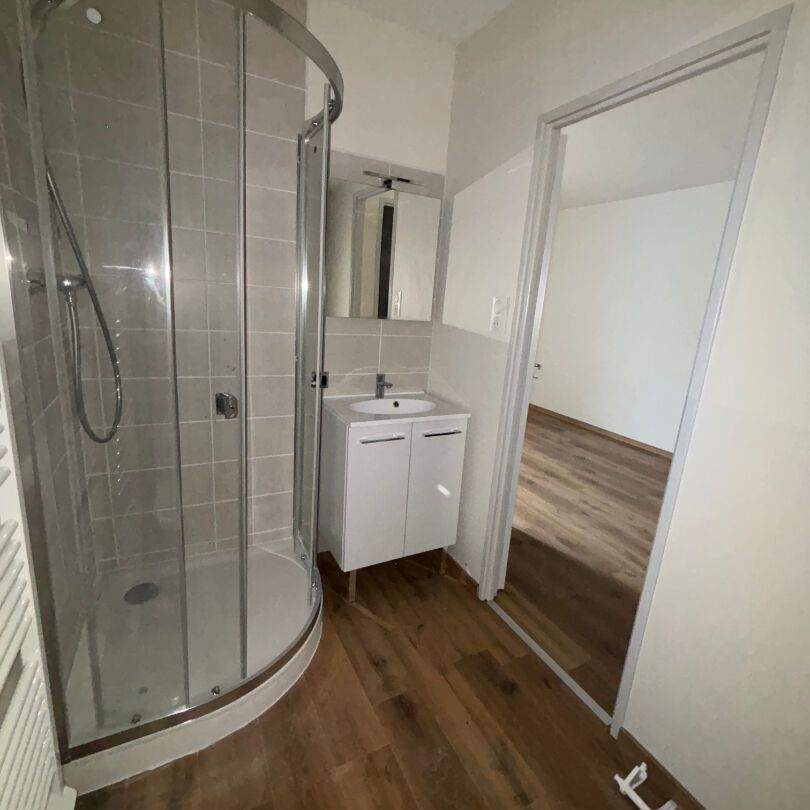 Appartement Le Creusot 2 pièce(s) 32.73 m2 - Photo 1