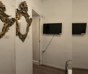 Room for rent in shared apartment in Barcelona - Foto 6