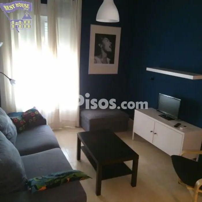 Piso en alquiler en Barrio Bajo - Photo 1