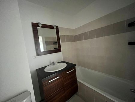 location Appartement T2 DE 45.36m² À MURET - Photo 5