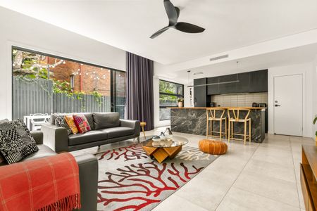 Architecturally Designed Living in New Farm – Fully Furnished with Unfurnished Option - Photo 5