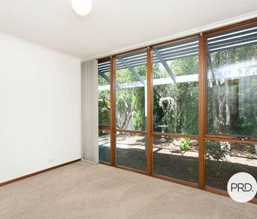 5 Fenwick Place, Belconnen ACT 2617 - Townhouse For Rent | Domain - Photo 3