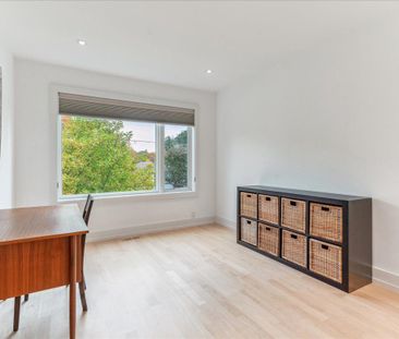 For Lease - 16 Forty First Street, Toronto, Ontario - Photo 4