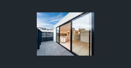 Large modern apartment with quality finishes - Photo 4