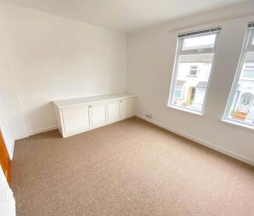 9 Clarendon Avenue, Bloomfield, Belfast, BT5 5JT - Photo 3