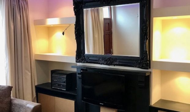 Recently Renovated 3 bedroom student property with 2 bathrooms - Photo 1