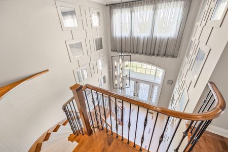 For Lease - 76 Orleans Circle Circle, Vaughan, Ontario - Photo 2