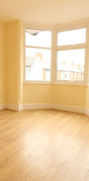 1 Bed Flat First Floor Flat Leicester LE5 - Ace Properties - Photo 1