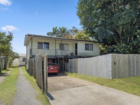 62 Aquarius Drive, Kingston QLD 4114 - House For Rent | Domain - Photo 4